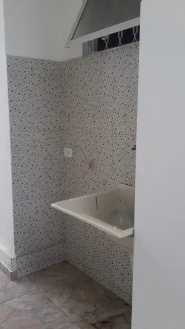 Foto 7 de Casa com 2 quartos à venda, 166m2 em Residencial Estoril, Taubate - SP