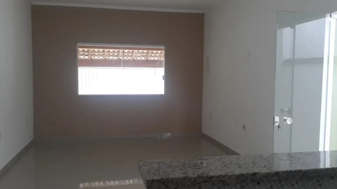Foto 9 de Casa com 2 quartos à venda, 166m2 em Residencial Estoril, Taubate - SP