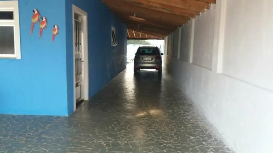 Foto 3 de Casa com 3 quartos à venda, 650m2 em Campinas, Pindamonhangaba - SP