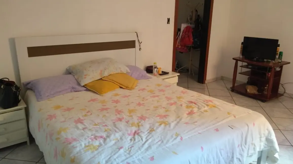 Foto 6 de Casa com 3 quartos à venda, 392m2 em Maria Áurea, Pindamonhangaba - SP