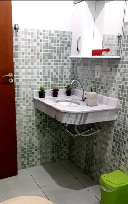 Foto 9 de Casa com 2 quartos à venda, 105m2 em Residencial Pasin, Pindamonhangaba - SP