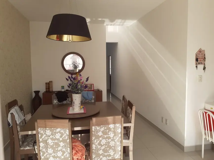 Foto 1 de Casa de Condomínio com 3 quartos à venda, 180m2 em Tremembe - SP