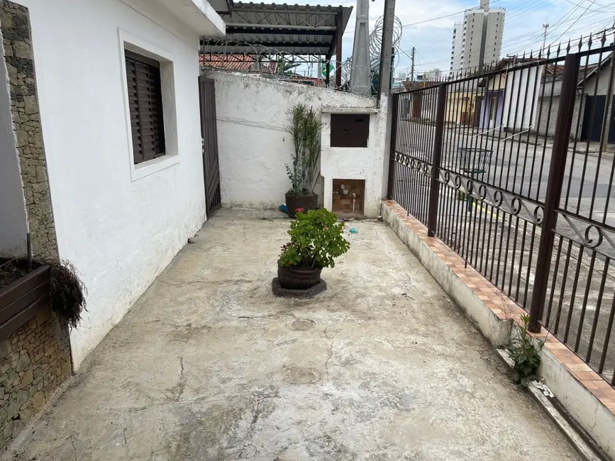 Foto 1 de Casa com 2 quartos à venda, 120m2 em Pindamonhangaba - SP
