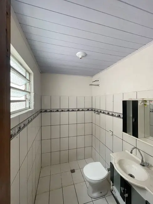 Casa com 2 quartos à venda, 120m2 em Pindamonhangaba - SP - imagem 5 Foto 5 de Casa com 2 quartos à venda, 120m2 em Pindamonhangaba - SP