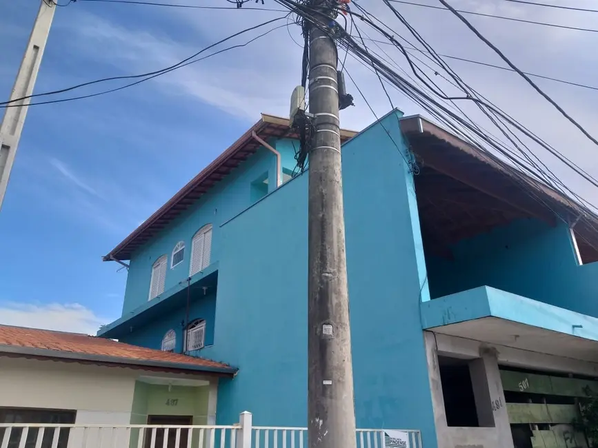 Foto 3 de Sobrado com 3 quartos à venda, 184m2 em Residencial e Comercial Cidade Jardim, Pindamonhangaba - SP