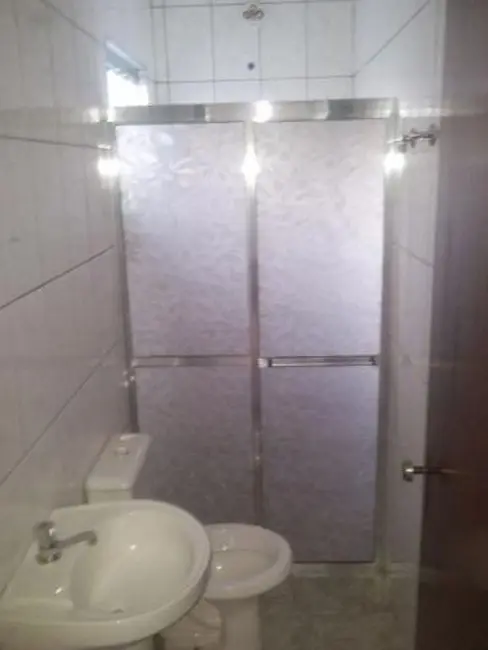 Casa com 3 quartos à venda, 100m2 em Conjunto Habitacional Terra dos Ipês II (Fase II), Pindamonhangaba - SP - imagem 2 Foto 2 de Casa com 3 quartos à venda, 100m2 em Conjunto Habitacional Terra dos Ipês II (Fase II), Pindamonhangaba - SP