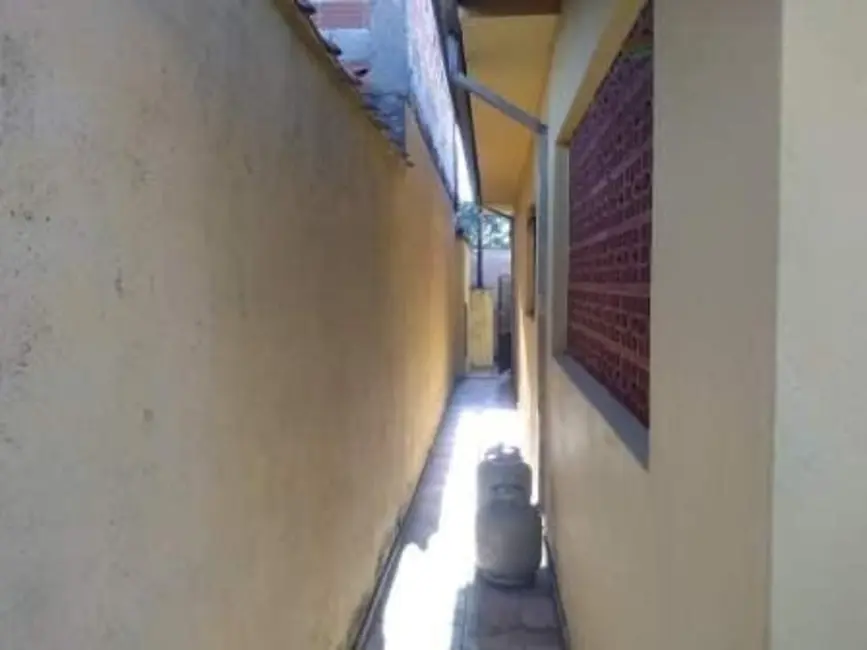 Foto 4 de Casa com 4 quartos à venda, 133m2 em Pindamonhangaba - SP