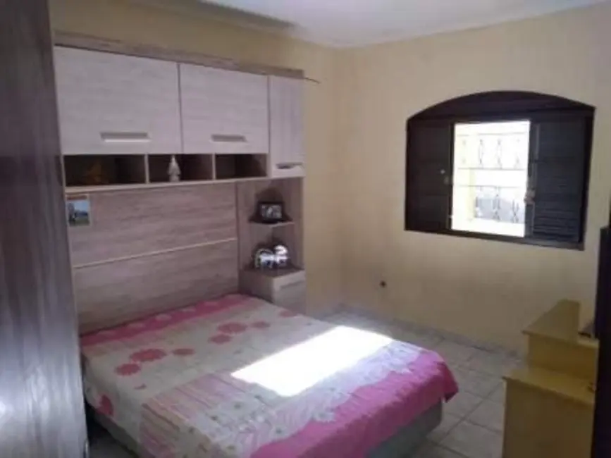 Foto 7 de Casa com 4 quartos à venda, 133m2 em Pindamonhangaba - SP