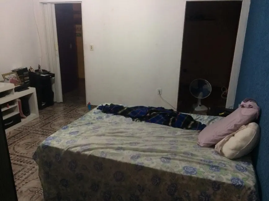 Foto 7 de Casa com 4 quartos à venda, 190m2 em Parque Santo Antônio, Taubate - SP