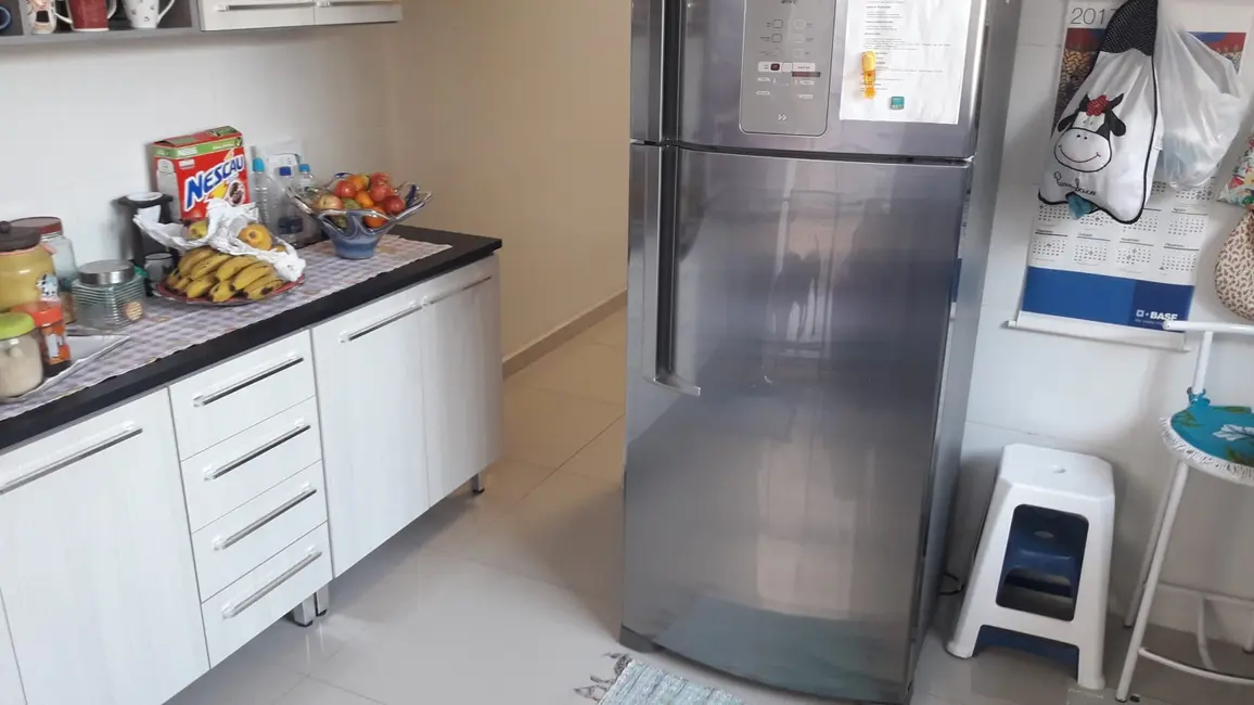 Foto 9 de Sobrado com 3 quartos à venda, 125m2 em Vila Rica, Pindamonhangaba - SP