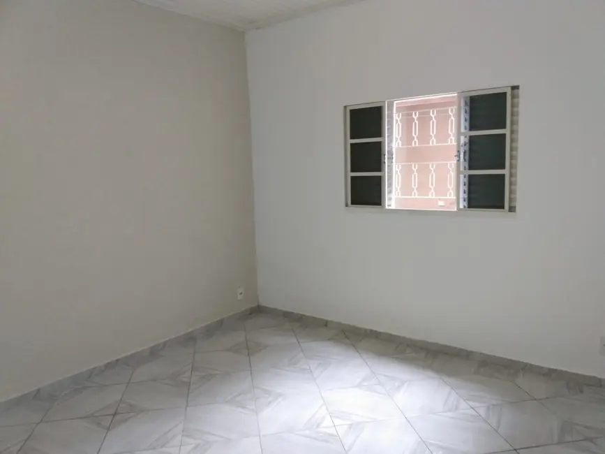 Foto 5 de Casa com 1 quarto à venda, 90m2 em Jardim Santa Luzia, Pindamonhangaba - SP