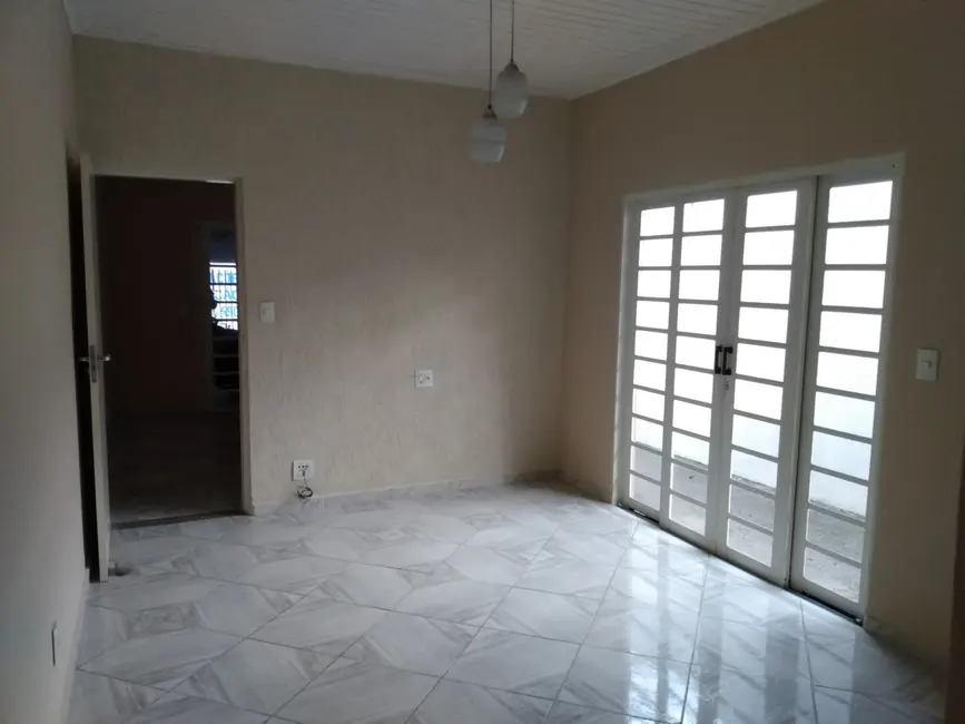 Foto 8 de Casa com 1 quarto à venda, 90m2 em Jardim Santa Luzia, Pindamonhangaba - SP