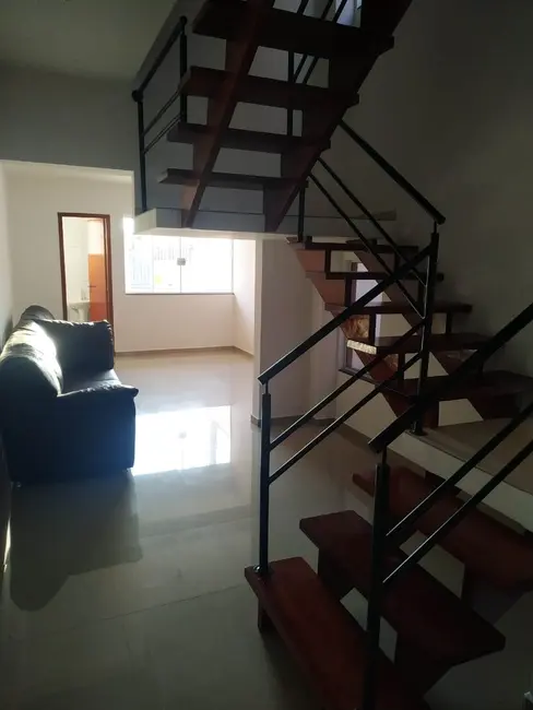 Foto 5 de Sobrado com 3 quartos à venda, 120m2 em Santana, Pindamonhangaba - SP