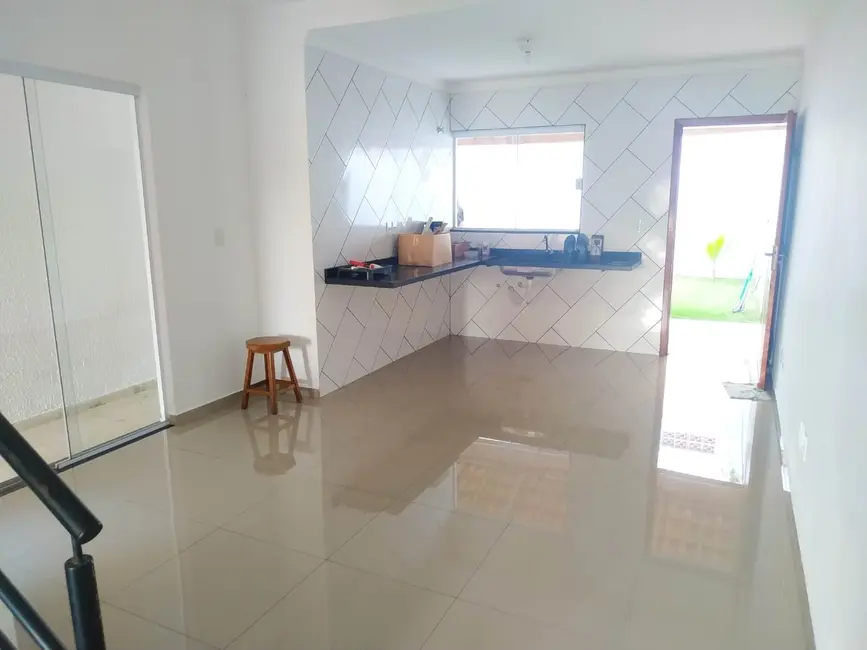 Foto 8 de Sobrado com 3 quartos à venda, 120m2 em Santana, Pindamonhangaba - SP