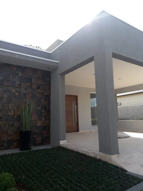 Foto 4 de Casa com 3 quartos à venda, 175m2 em Tremembe - SP