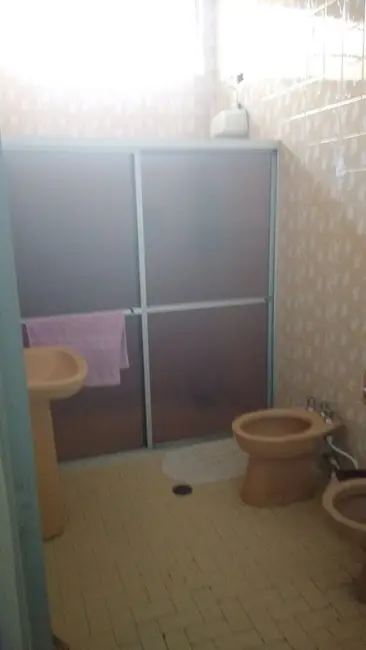 Foto 8 de Casa com 3 quartos à venda, 120m2 em Parque São Domingos, Pindamonhangaba - SP