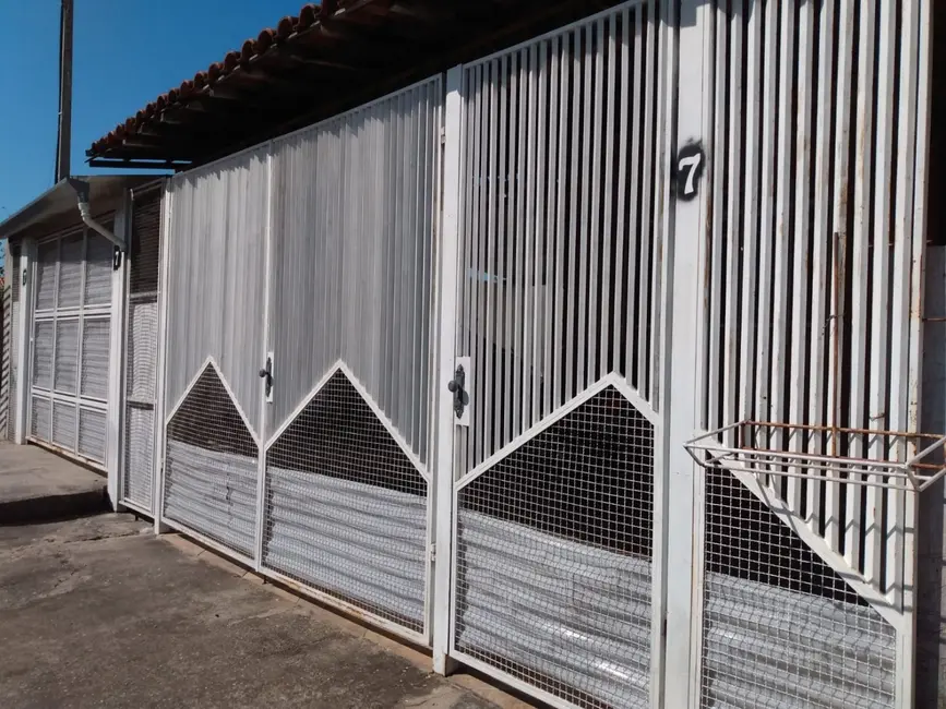 Foto 4 de Casa com 4 quartos à venda, 103m2 em Parque São Cristóvão, Taubate - SP