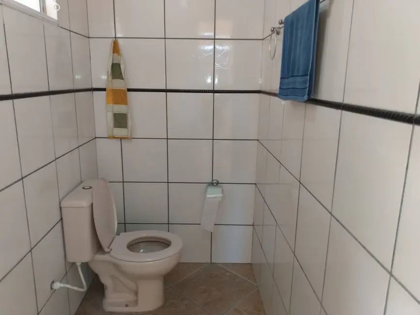 Foto 8 de Casa com 4 quartos à venda, 103m2 em Parque São Cristóvão, Taubate - SP