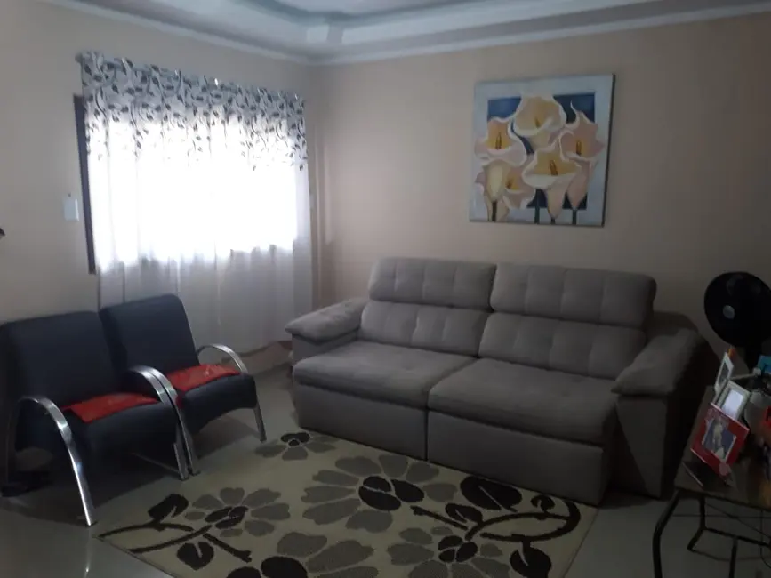 Foto 8 de Casa com 3 quartos à venda, 150m2 em Residencial e Comercial Cidade Morumbi, Pindamonhangaba - SP