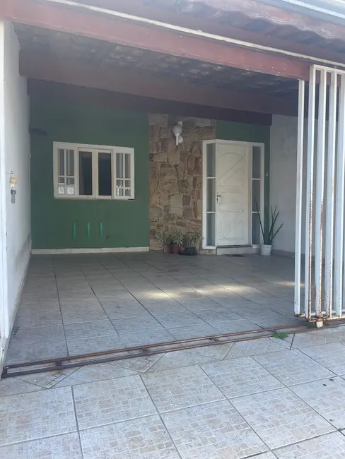 Foto 2 de Casa com 4 quartos à venda, 120m2 em Bela Vista, Pindamonhangaba - SP