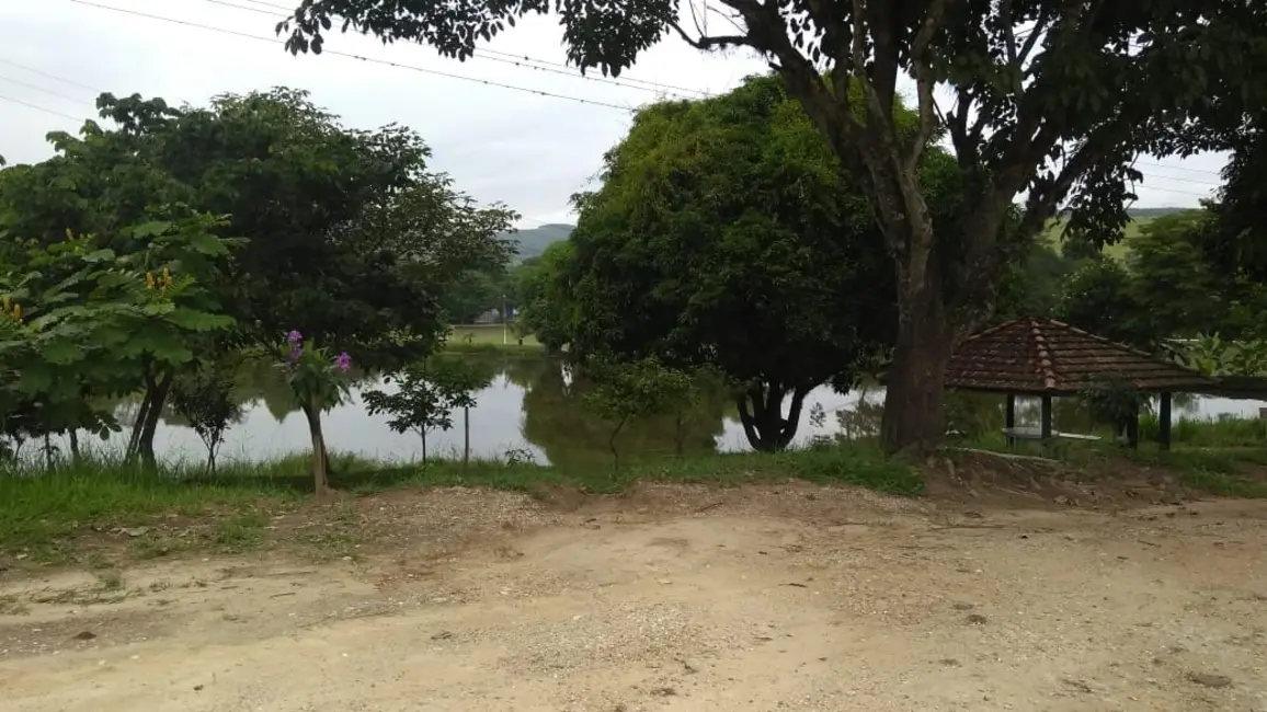 Foto 8 de Casa de Condomínio com 3 quartos à venda, 300m2 em Borba, Pindamonhangaba - SP