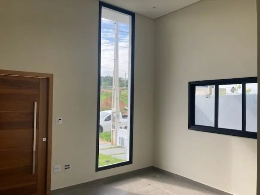 Foto 2 de Casa de Condomínio com 3 quartos à venda, 191m2 em Caçapava Velha, Cacapava - SP