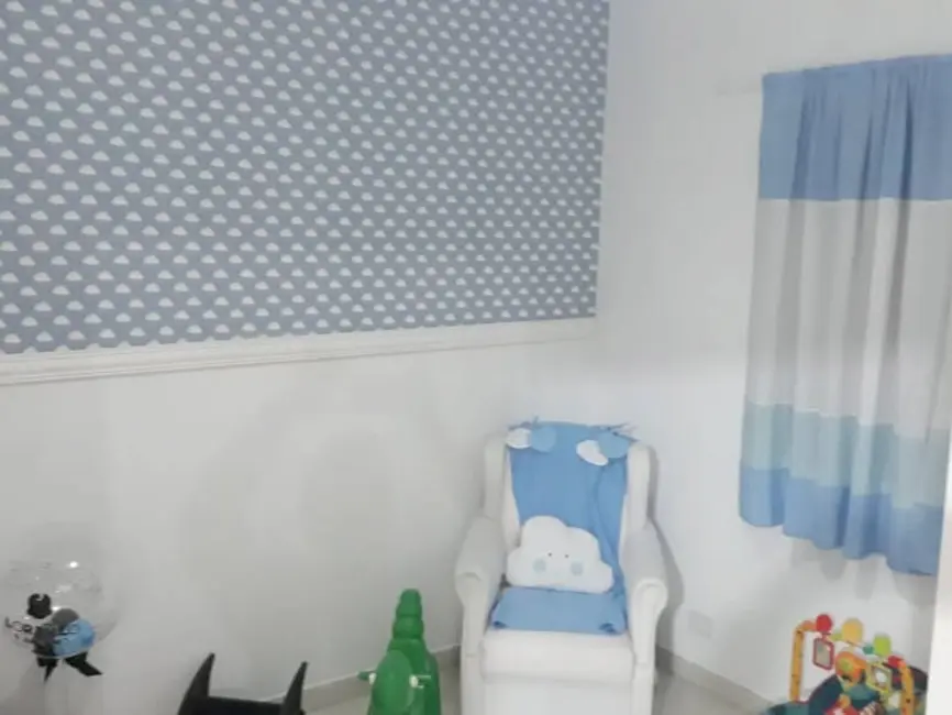 Foto 2 de Sobrado com 4 quartos à venda, 262m2 em Chácara do Visconde, Taubate - SP