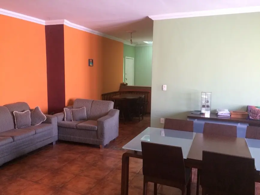 Foto 8 de Casa com 3 quartos à venda, 200m2 em Jardim Maria Augusta, Taubate - SP