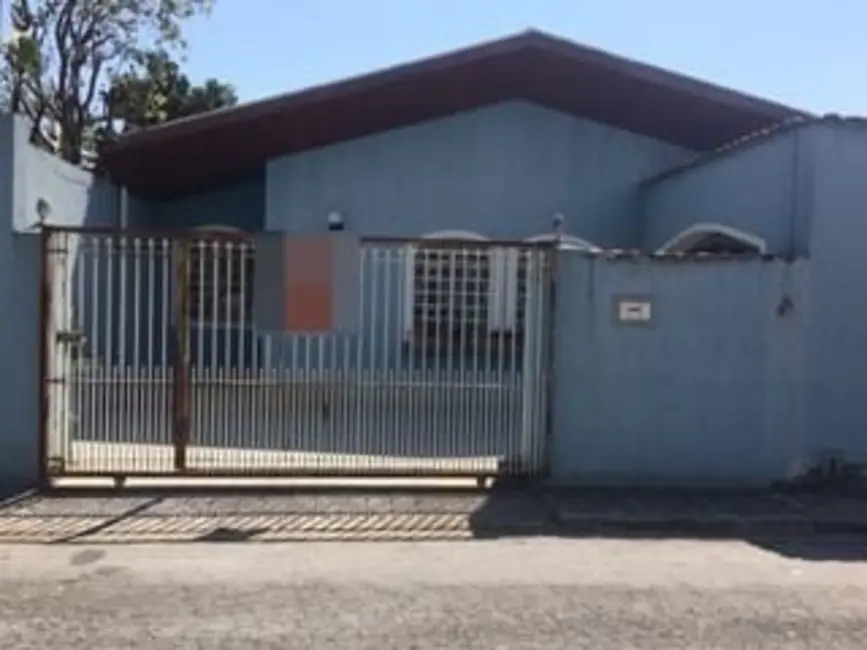 Foto 1 de Casa com 3 quartos à venda, 200m2 em Jardim Maria Augusta, Taubate - SP