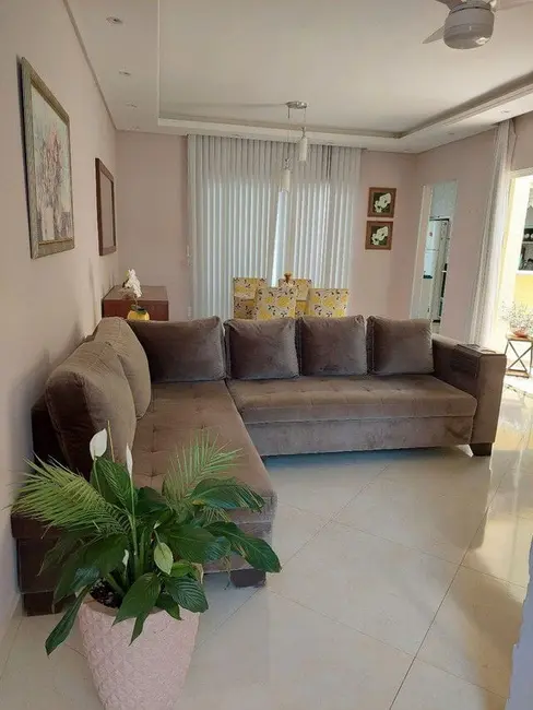 Foto 3 de Casa à venda, 184m2 em São Gonçalo, Taubate - SP