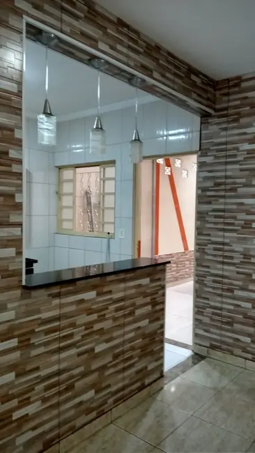 Foto 1 de Casa com 2 quartos à venda, 180m2 em Residencial San Marino, Taubate - SP