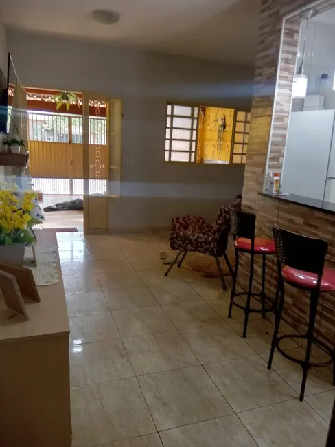 Foto 3 de Casa com 2 quartos à venda, 180m2 em Residencial San Marino, Taubate - SP