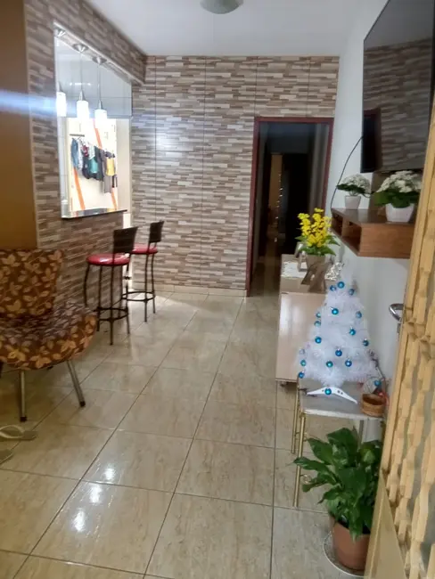 Foto 4 de Casa com 2 quartos à venda, 180m2 em Residencial San Marino, Taubate - SP