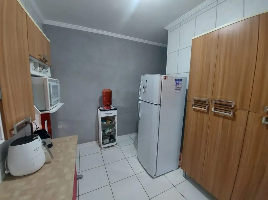 Foto 6 de Casa com 2 quartos à venda, 125m2 em Pindamonhangaba - SP