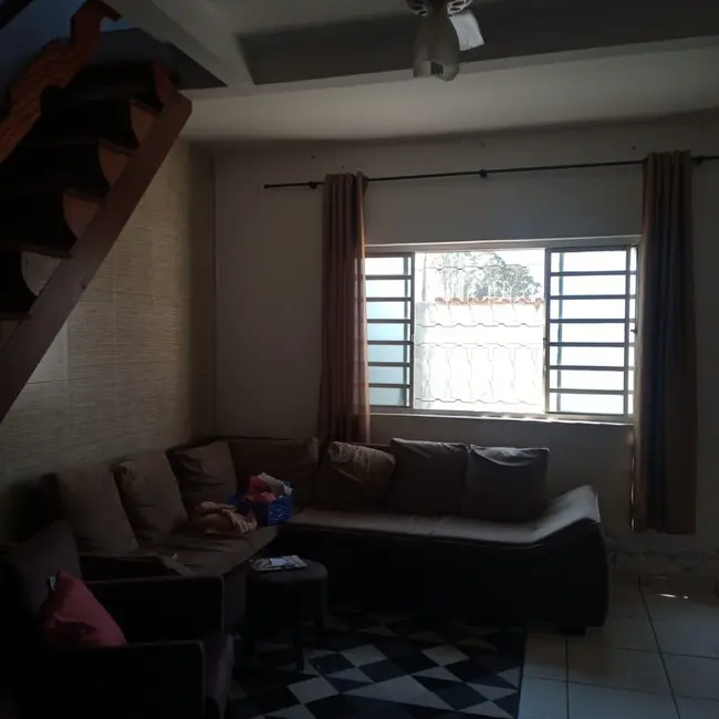 Foto 6 de Casa com 4 quartos à venda, 146m2 em Pindamonhangaba - SP