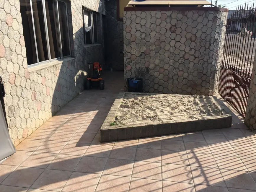Foto 4 de Casa com 3 quartos à venda, 250m2 em Vila Rica, Pindamonhangaba - SP