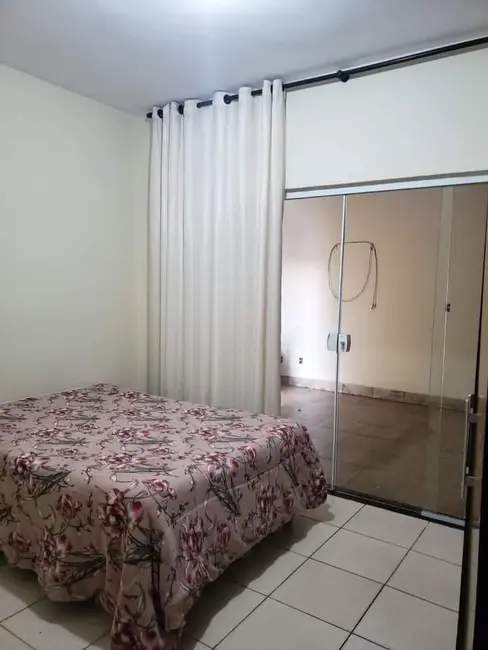 Foto 5 de Casa com 2 quartos à venda, 125m2 em Residencial Maricá, Pindamonhangaba - SP