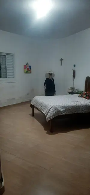Foto 4 de Sobrado com 5 quartos à venda, 230m2 em Vila São Geraldo, Taubate - SP