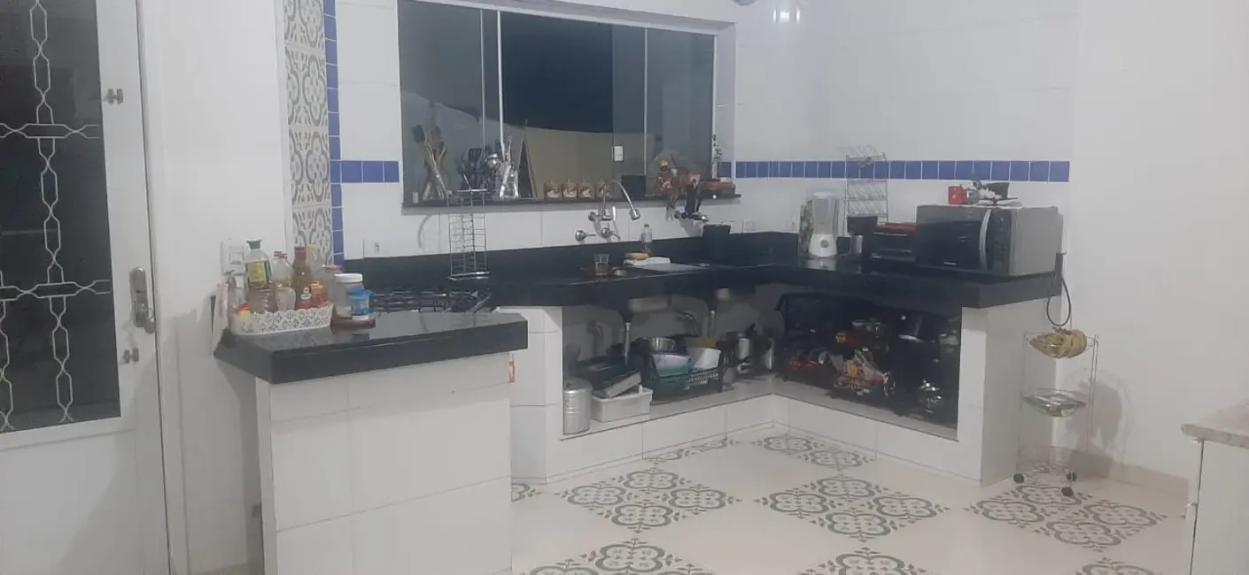 Foto 7 de Sobrado com 5 quartos à venda, 230m2 em Vila São Geraldo, Taubate - SP