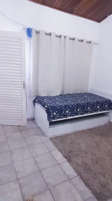 Foto 3 de Casa com 2 quartos à venda, 250m2 em Parque Senhor do Bonfim, Taubate - SP