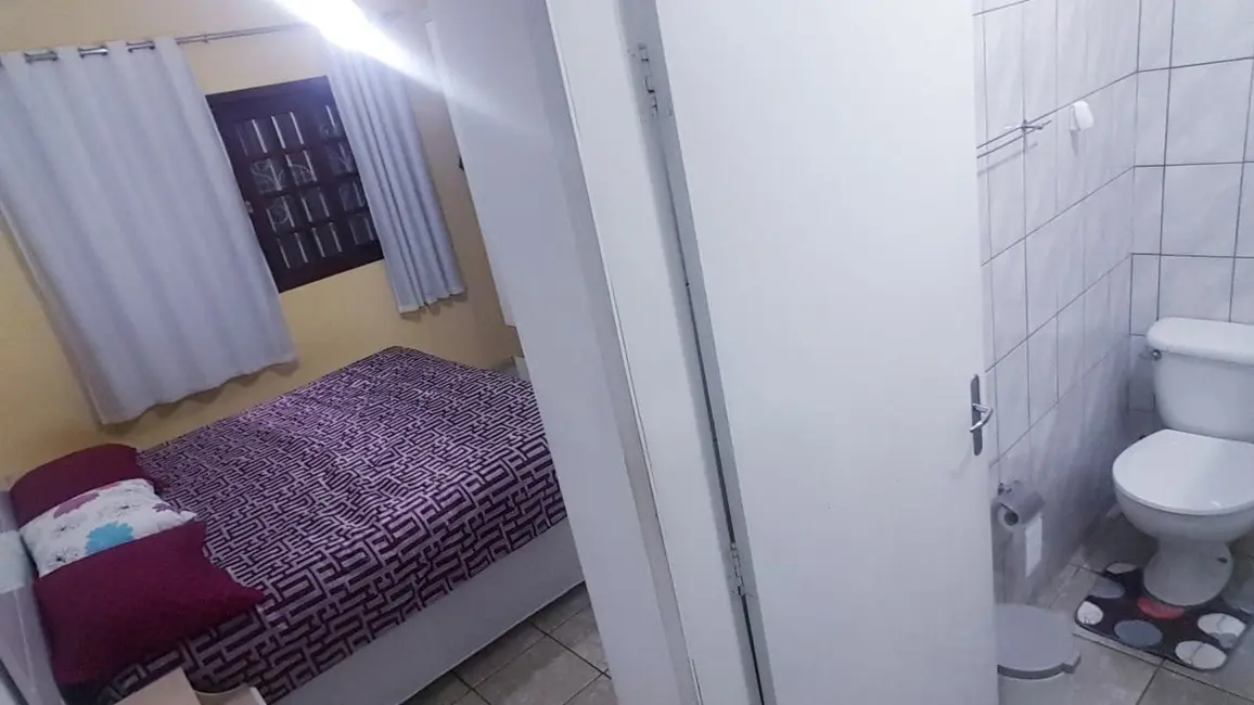 Foto 6 de Casa com 2 quartos à venda, 250m2 em Parque Senhor do Bonfim, Taubate - SP