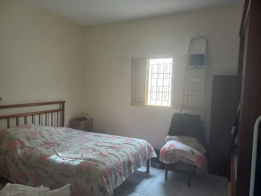 Foto 6 de Casa com 2 quartos à venda em Conjunto Residencial Araretama, Pindamonhangaba - SP