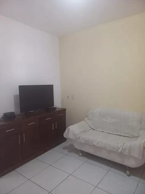Foto 1 de Casa com 2 quartos à venda em Conjunto Residencial Araretama, Pindamonhangaba - SP