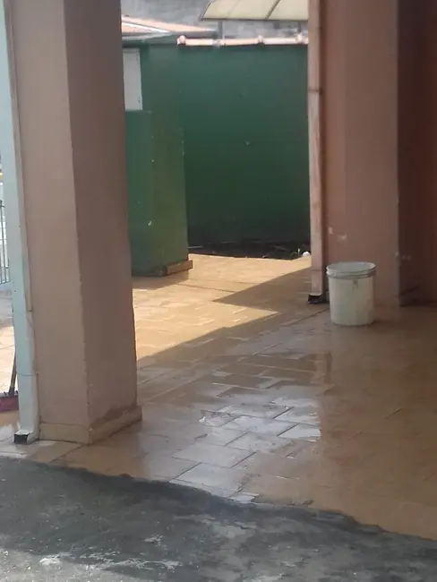 Foto 3 de Casa com 2 quartos à venda, 151m2 em Jardim Santa Luzia, Pindamonhangaba - SP