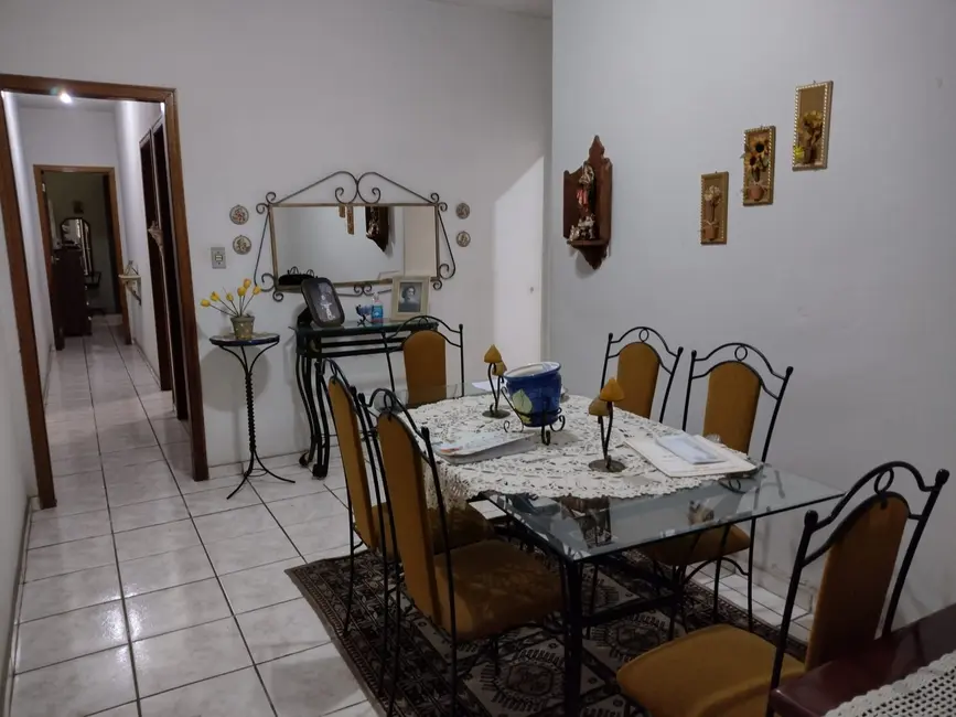 Foto 5 de Casa com 2 quartos à venda, 125m2 em Loteamento Residencial Andrade, Pindamonhangaba - SP