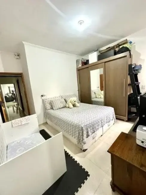 Foto 9 de Casa com 2 quartos à venda, 76m2 em Pindamonhangaba - SP