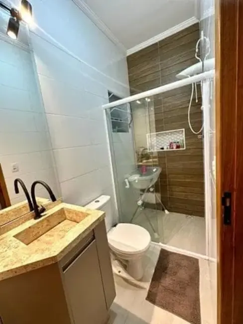 Foto 8 de Casa com 2 quartos à venda, 76m2 em Pindamonhangaba - SP