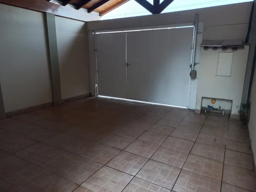 Foto 2 de Casa com 3 quartos à venda, 70m2 em Parque do Sol, Guaratingueta - SP