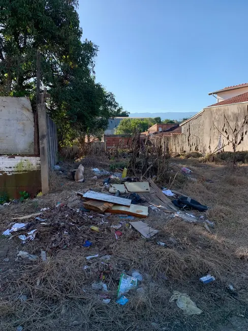 Foto 5 de Casa à venda, 250m2 em Jardim Eloyna, Pindamonhangaba - SP