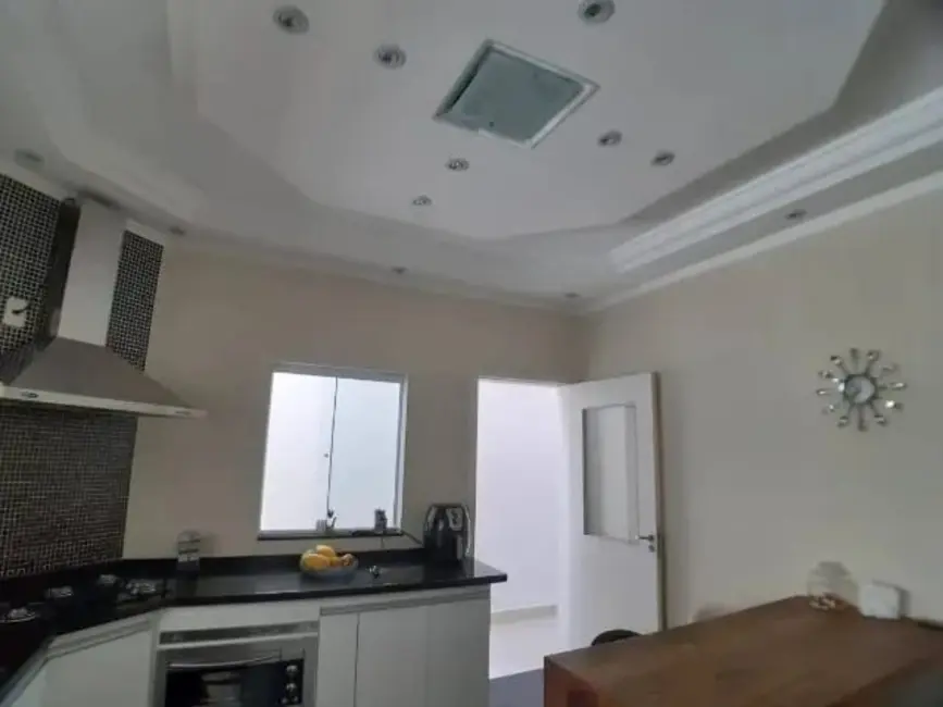 Foto 4 de Casa de Condomínio com 3 quartos à venda, 217m2 em Tremembe - SP